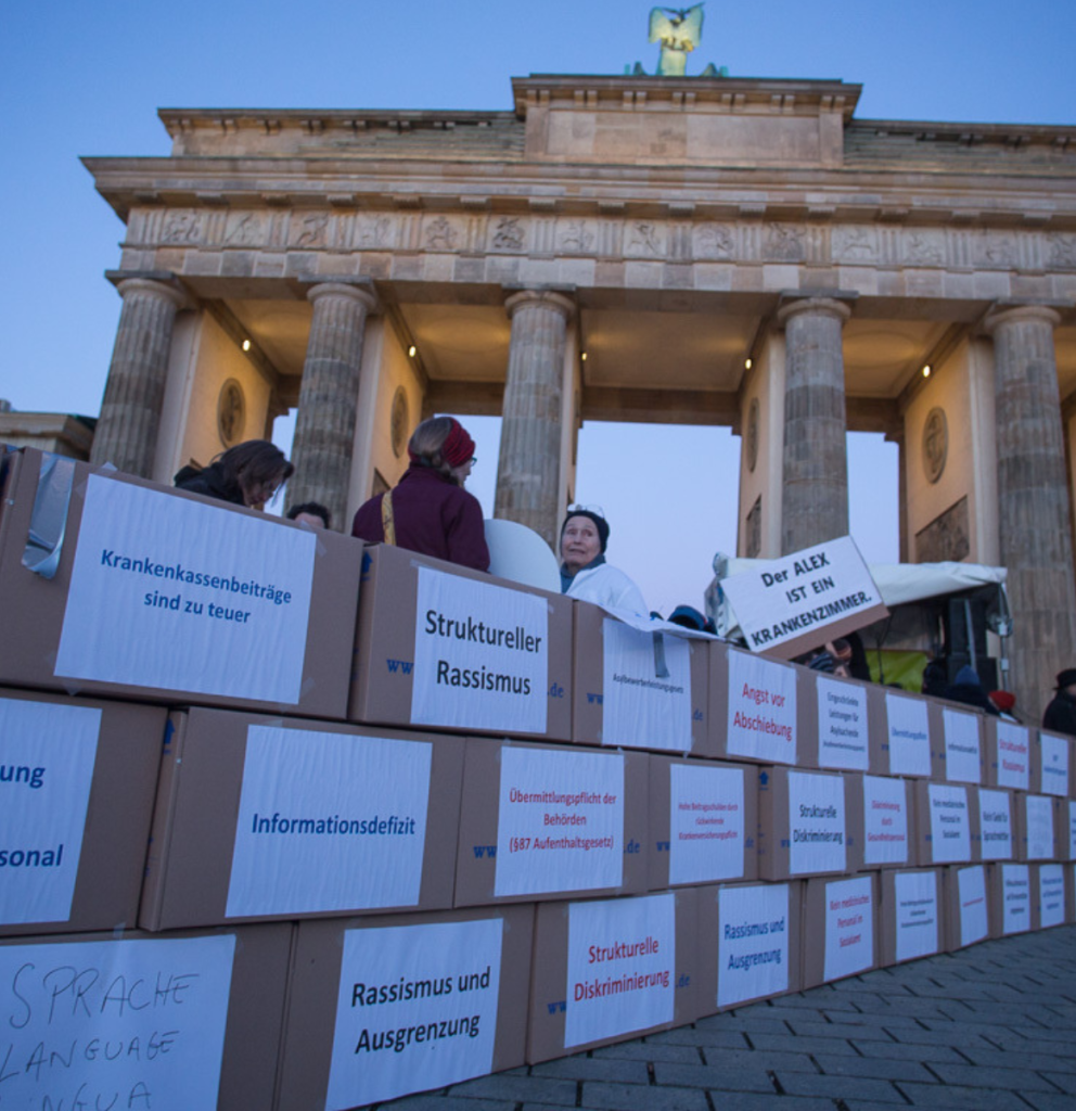 Über 130 Organisationen sprechen sich gegen Barrieren im Gesundheitssystem aus. Foto Walter Wetzler